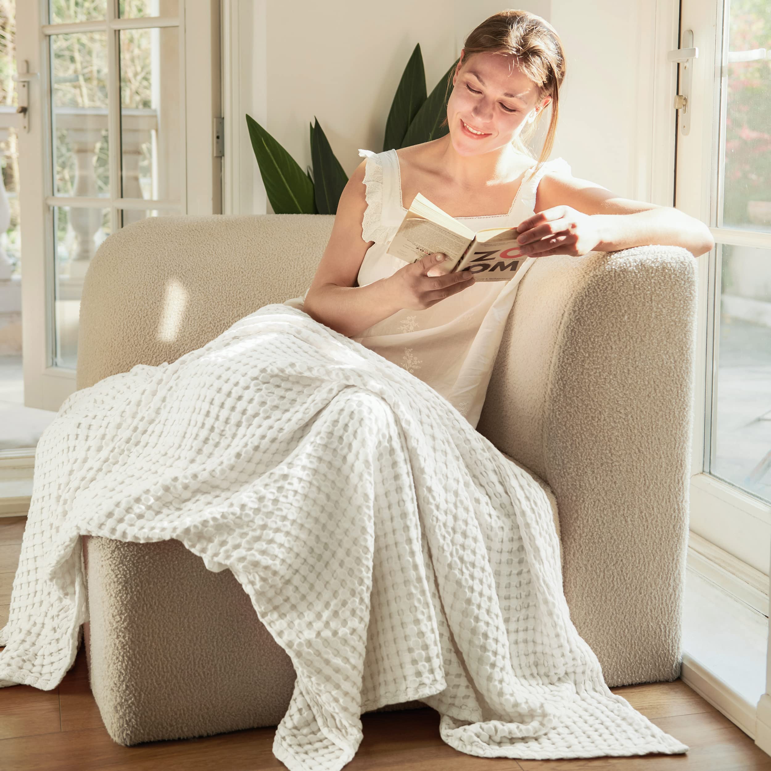 Cotton throw blanket